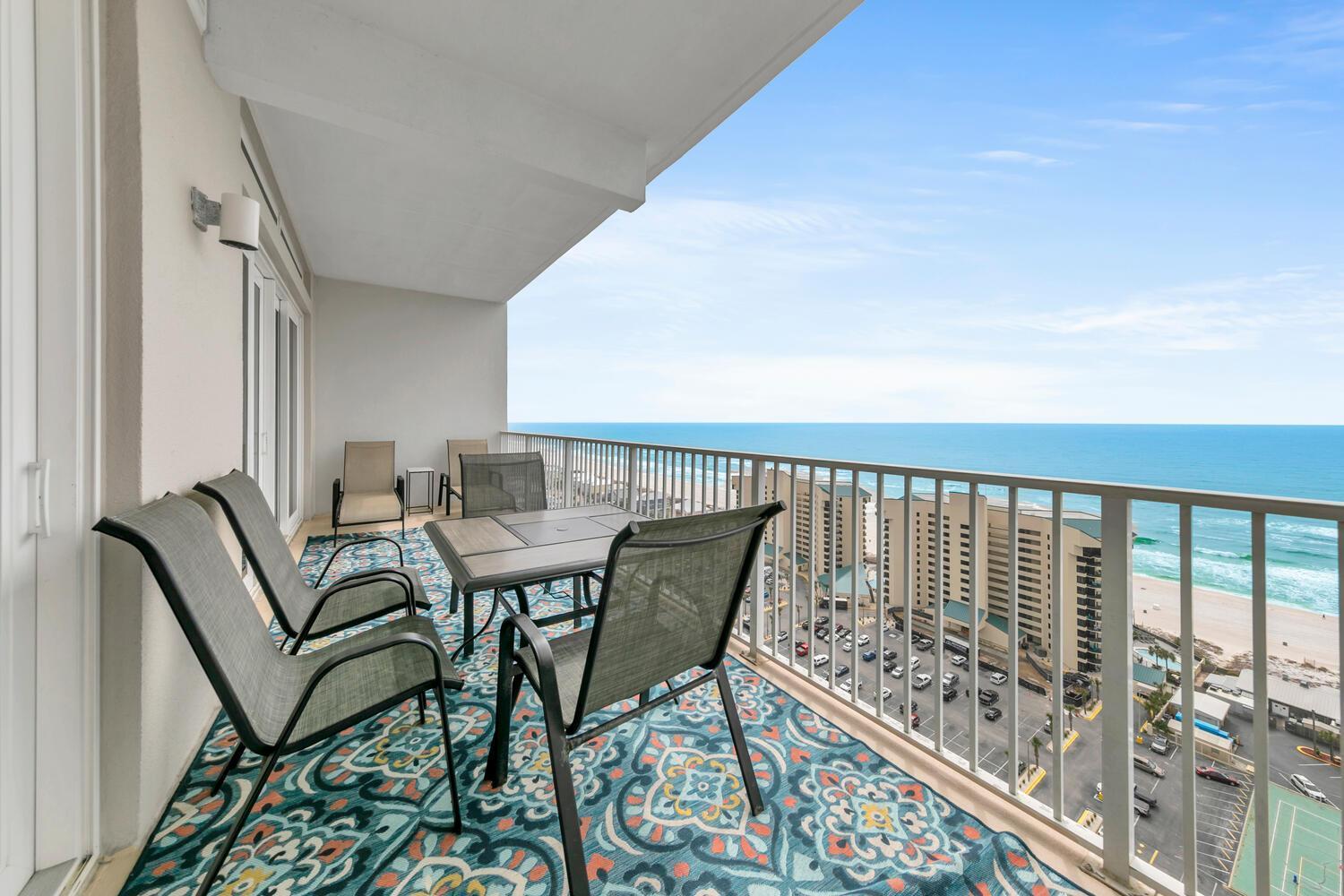 Laketown Wharf Penthouse 2026 *