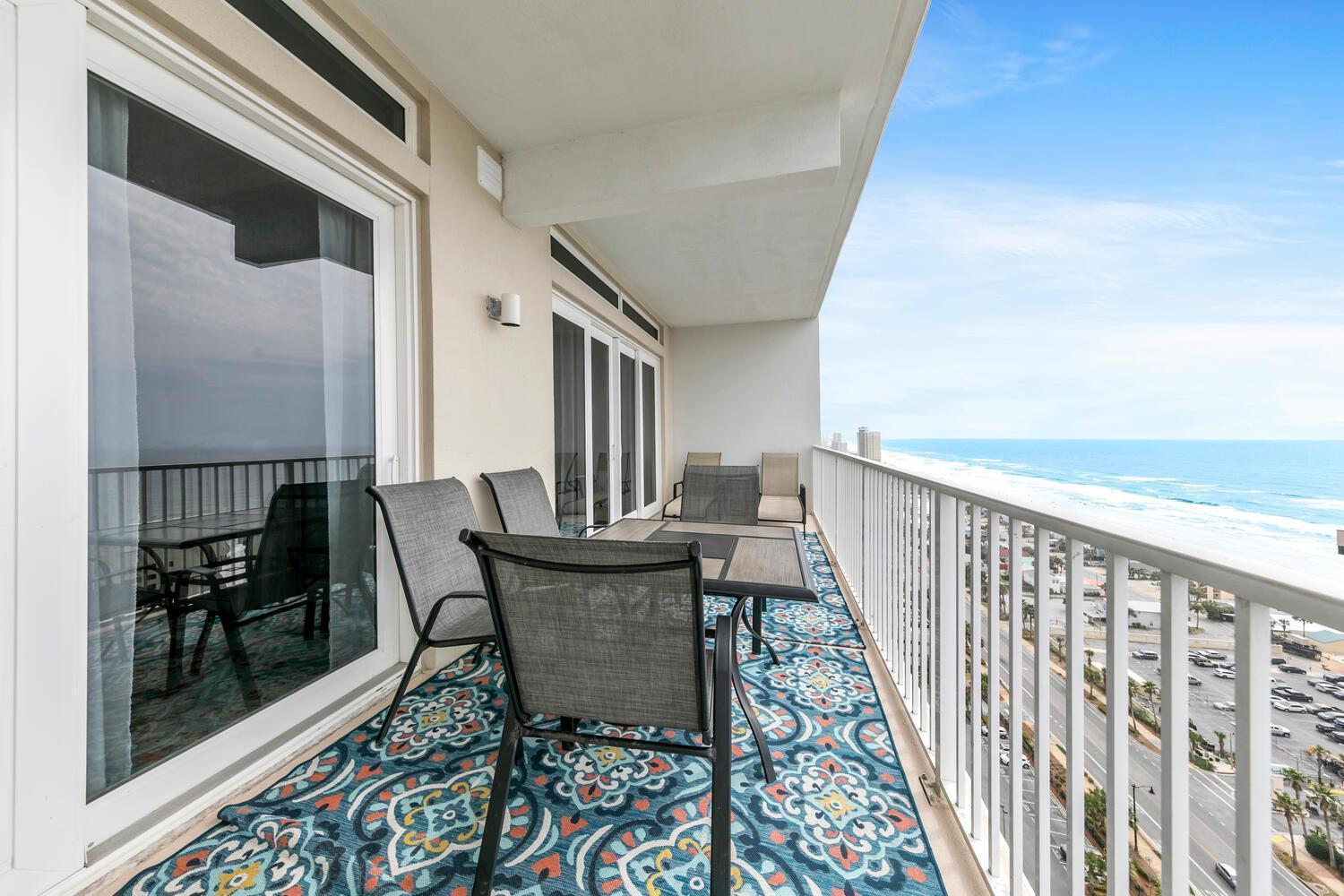 Laketown Wharf Penthouse 2026